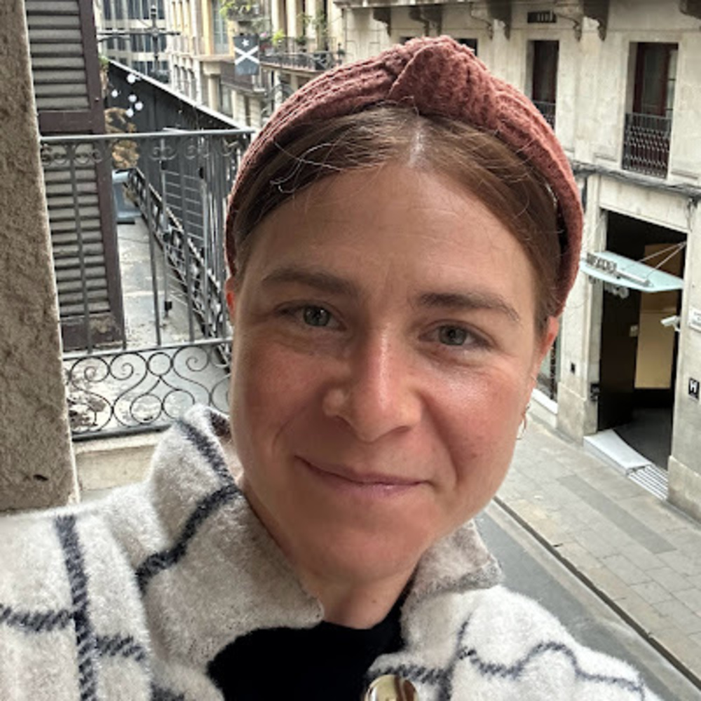 Meet your Posher, Alexandra